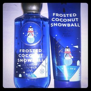 Bath and body shower gel and body cream set